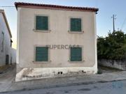 Casa de aldeia T4 em Peredo da Bemposta de 168,00 m²