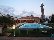 Casa / Villa T4 em Ponte de Sor, Tramaga e Vale de Açor...