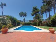 Casa / Villa T5 em Charneca De Caparica E Sobreda de...