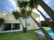 Casa / Villa T5 em Corroios de 180,00 m²