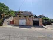 Casa / Villa T5 em Vila e Roussas de 240,00 m²