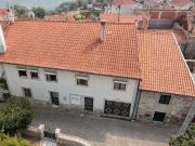 Casa / Villa T6 em Infias de 390,00 m²