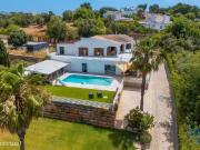 Casa / Villa T6 em Loul So Sebastio de 255,00 m2