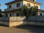 Casa / Villa T6 em Navió e Vitorino dos Piães de 285,00 m²