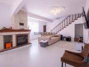 Casa / Villa T6 em São Pedro de 330,00 m²