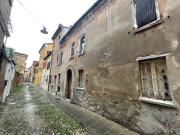 Casa / Villa / Villetta in vendita a Ferrara, Centro storico