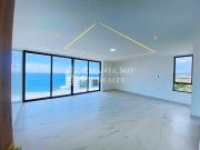 Casa Vista Al Mar y Piscina en Urb. Ciudad Del Mar