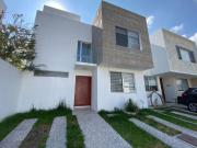 CASA XCARET NE VNETA EN GRAND JURIQUILLA