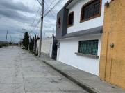 Casa y departamentos en venta atrás del PRI