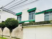 Casa y depto en venta en Fracc. Veracruz entre Av....