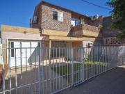 Casa y Dpto. 4 Dorm. Z/ Av A del Valle y Galicia