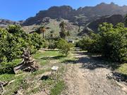 Casa y Finca grande con 10.000 m2 de terreno llano en...