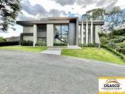 CASA ZERO KM SÃO PAULO II LINDA E MOBILIADA