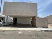 Casa Zona Residencial Conkal totalmente Amueblada