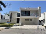 Casa en Venta Ubicada en Col. Loma Bonita, Tampico...