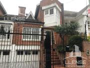 Casa/Duplex 4 ambientes con piscina en venta Quilmes...