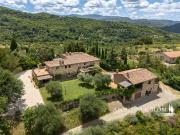 Casale Castagna con piscina, Val d'Orcia Toscana...
