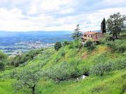 Casale con annessi ampio terreno e vista panoramica in...
