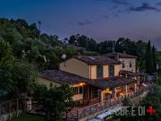 Casale di pietra a due passi di Massa Marittima 300m²...