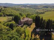 Casale In Pietra Del 1700 Con Giardino 475m² Asciano