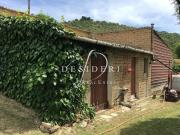 CASALE in VENDITA a CINIGIANO POGGI DEL SASSO di 8 vani