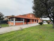 Casale in vendita a Latina strada Piano Rosso, 41, Bainsizza