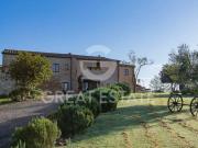 Casale in vendita a Montalcino