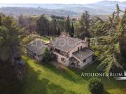 Casale in vendita a Paciano