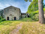 Casale in vendita a Perugia