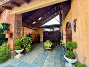 Casale in vendita a Pinerolo strada Poirino, 104, Baudenasca