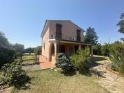 CASALE in VENDITA a ROCCASTRADA di 7 vani