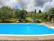 Casale in vendita a San Giovanni a Cerreto Siena 450 mq...