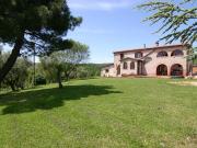 CASALE in VENDITA a SINALUNGA di 9 vani