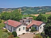 Casale Le Vetrate 269m² Todi