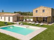 Casale Loving Hills 27In 254m² Cingoli