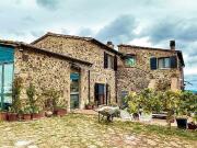 Casale ristrutturato con vista mare a Massa Marittima...