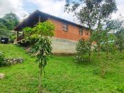 Casalote de 660 M2 en 260 mill casa prefabricada en La...