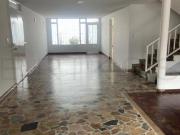 casalote en venta en estoril. Cod V6800