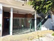 CASA/PH 3 AMB COCHERA GRAN PATIO LAVADERO ALSINA