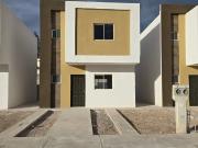 Casas a la venta con terrenos grandes desde 7.5x30.55 m2