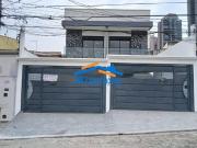 Casas à venda com 3 dormitórios, 3 suítes, 200 m² Vl...