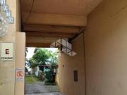 Casas à venda em terreno na Zona Sul