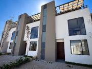 CASAS CON ALBERCA EN VENTA POR EL G. BONFIL PACHUCA...