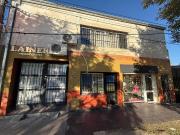 Casas con local comercial en Av. Facundo Zuviria