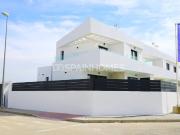 Casas de 3 Dormitorios con Piscina en Dolores Alicante