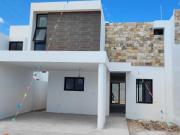 Casas de 3 y 4 recámaras en venta, Temozón Norte, con...