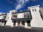 Casas de 4 habitaciones a 2 minutos del Hospital de Calderón
