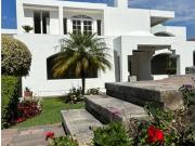 Casas de arriendo Cumbaya Sector Meneses Pallares