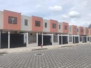 CASAS DE VENTA EN CONJUNTOS AL NORTE DE QUITO LLANO...