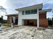 Casas en Arriendo
